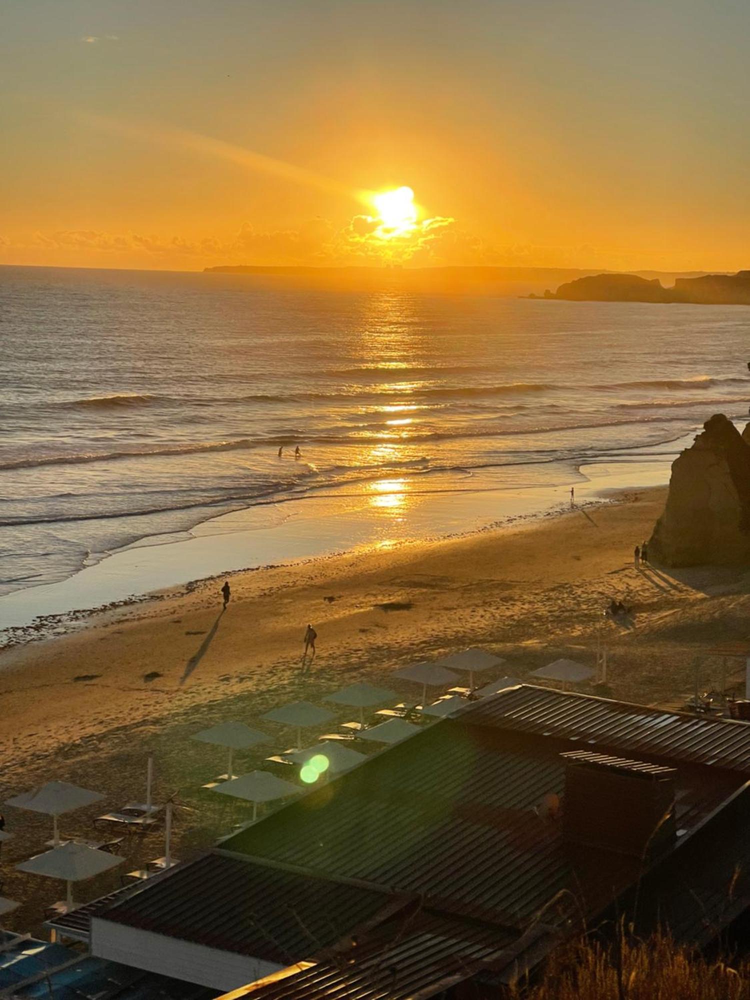 Apartamento Da Avo Te - Em Frente A Praia C Piscina Portimão Exteriör bild